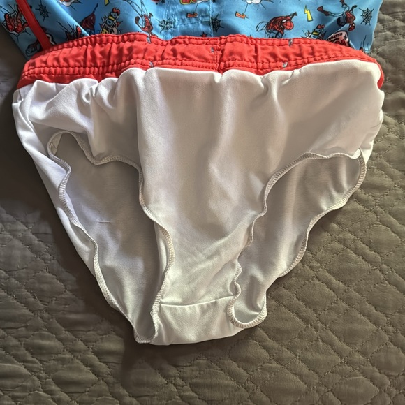 DISNEY MARVEL KID BOY YOUTH SPIDER-MAN SWIMMING SWIM TRUNKS - (RUNS SMALL) - Picture 7 of 10